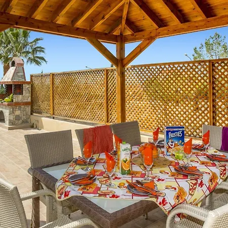 Villa Frida By