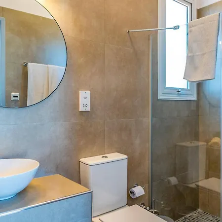 Frida By * ペイヤ